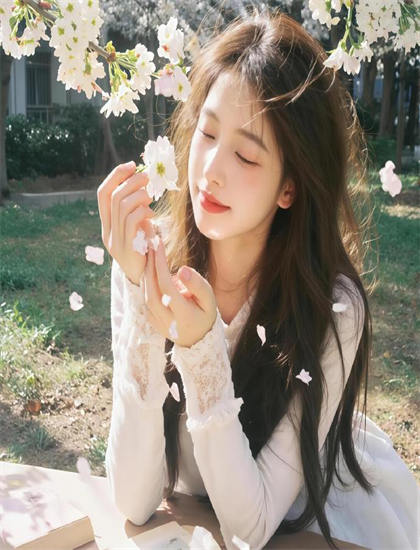 观影必备：电影经典《芬兰浴风云》的审美特点与艺术成就——拍摄手法的专业解读