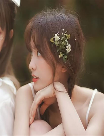 我为女仙做美容剪辑手法分析典范式的：节奏把控与转场技巧探讨